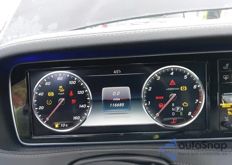 2015 Mercedes-Benz S 550 4Matic z USA, uszkodzony, nr VIN WDDUG8FB1FA084293